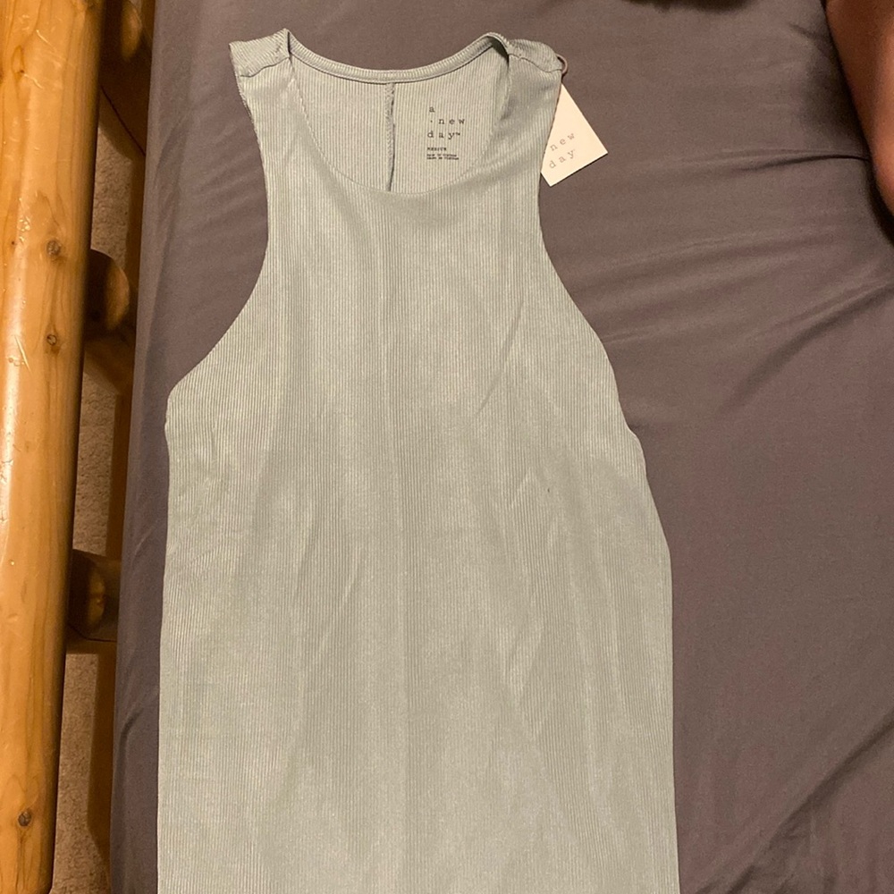 🌟Light blue NWT a new day tank size M